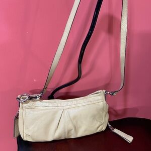 Leather Crossbody Handbag - Very spacious